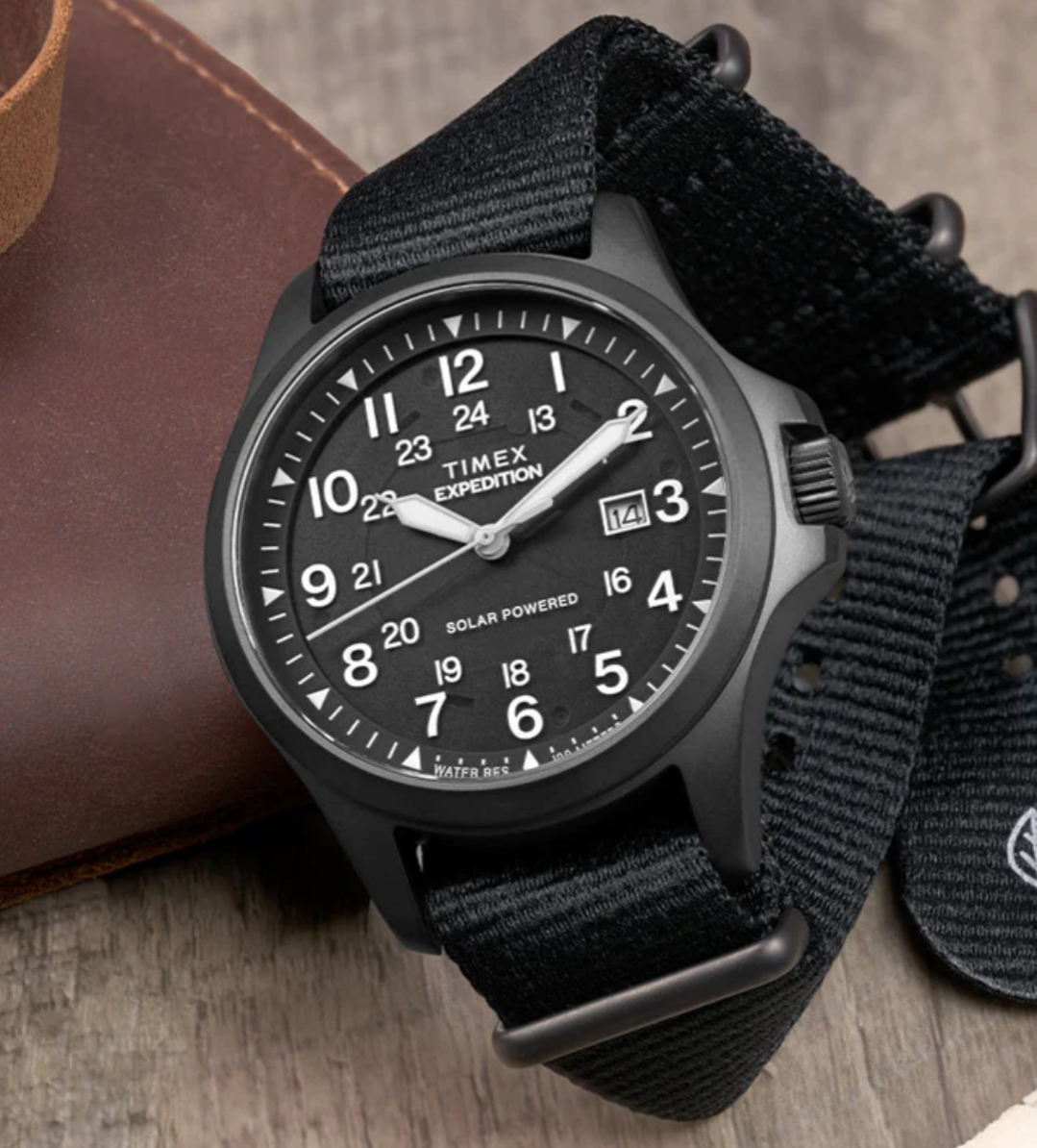 Timex® Expedition Field Post Solar 41mm Black TW2Y31800